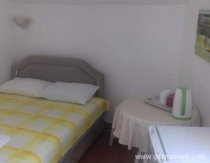 Apartmani Mira, , private accommodation in city Bečići, Montenegro - viber_slika_2023-05-15_15-09-45-663